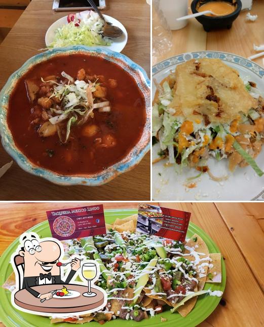 Food at Taqueria Mexico Lindo