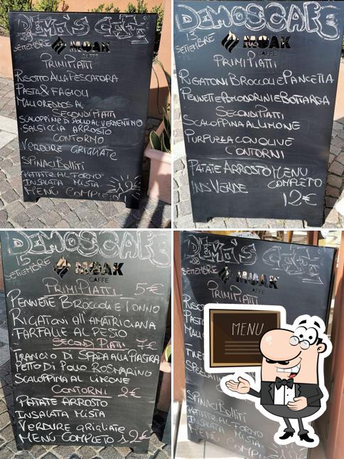 Leggi il menu sulla lavagna