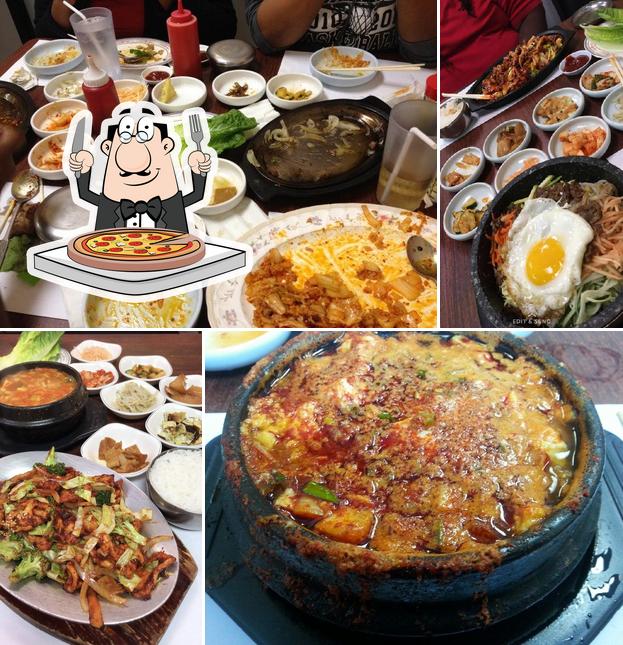 Try out pizza at Korea House Restaurant