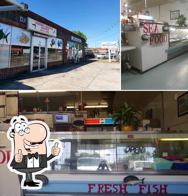 Justin Seafood, Montgomery - Restaurant menu, prices and reviews