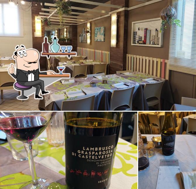 Dai un’occhiata alla foto che raffigura la interni e cibo di Trattoria La Strana Coppia Di Fraulini Francesca