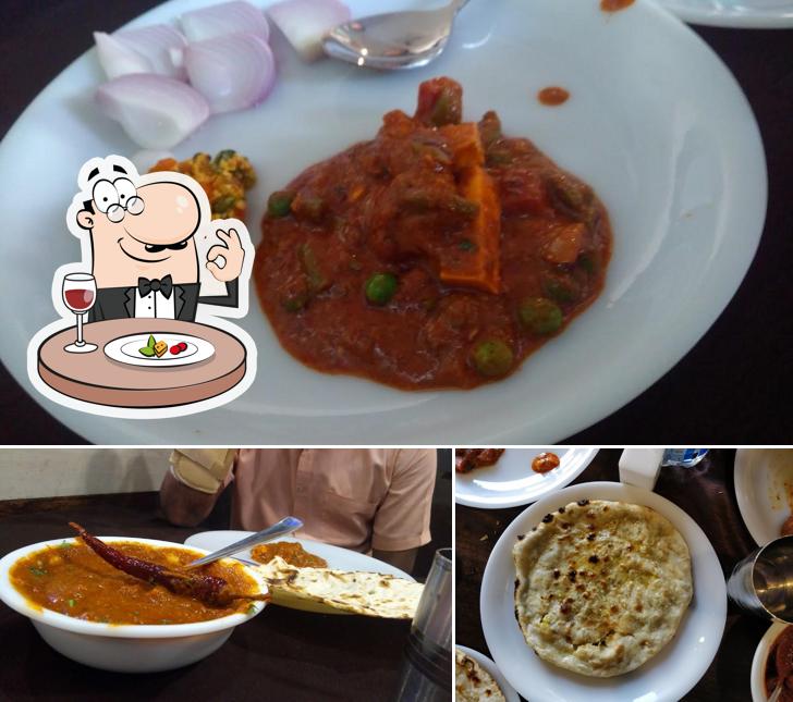 Food at Samruddhi Pure Veg Hotel,Mahad