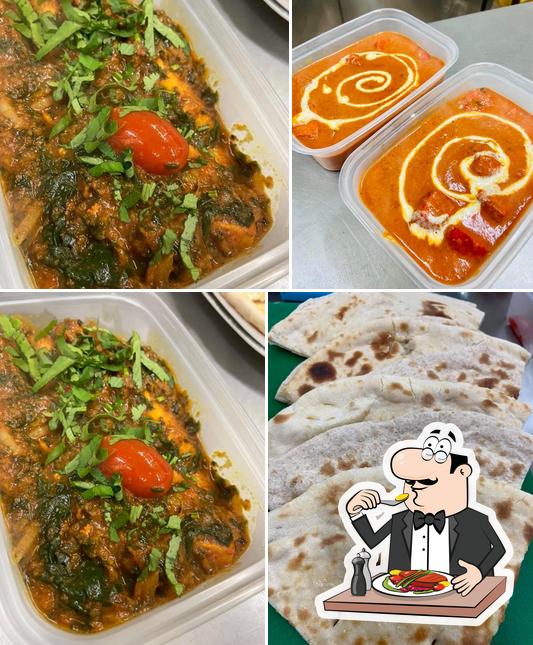 Блюда в "Khan’s Indian Takeaway"