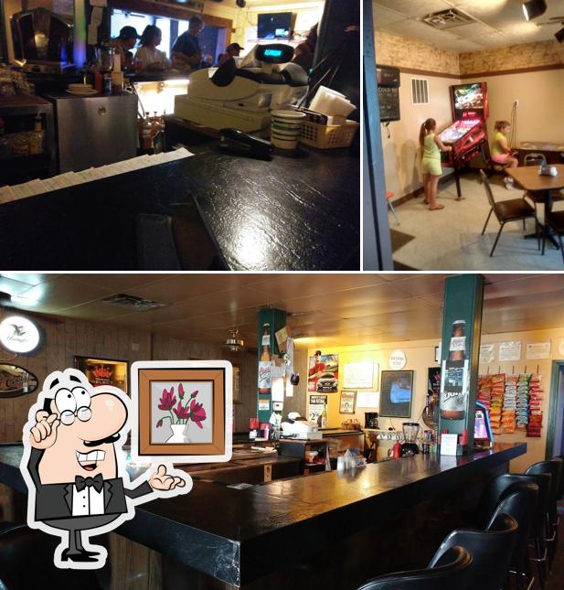 J & R's Pizza, 17 E Columbus St in Lithopolis Restaurant reviews