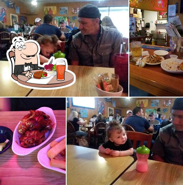 Menu of G Peppers Grill & Tavern pub & bar, Citrus Park reviews and