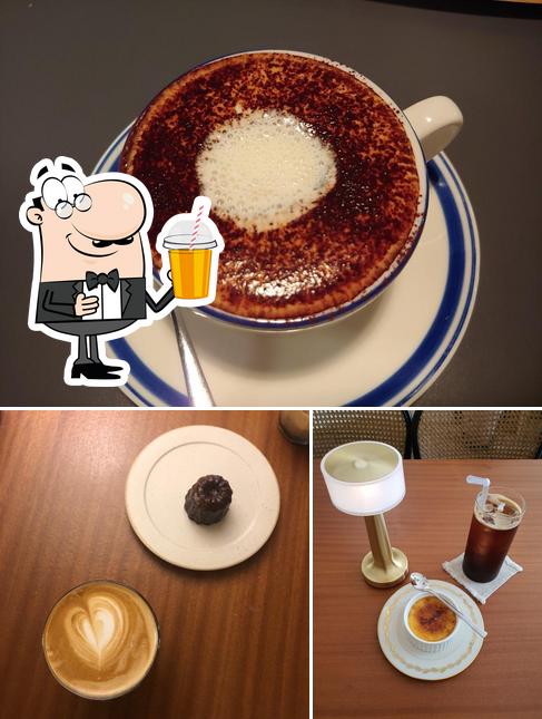 Enjoy a beverage at 인터루드커피