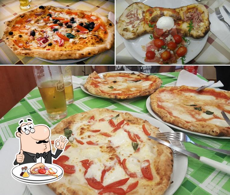 A Il Piccolo Flaminio, puoi goderti una bella pizza