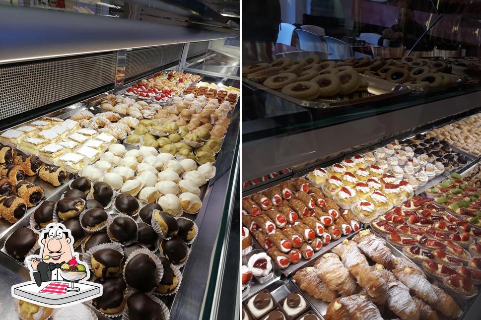 Pasticceria caffetteria Il Chicco d'Oro offre un'ampia selezione di dessert