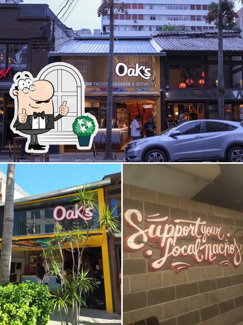 O exterior do Oak's Burritos y Bowls