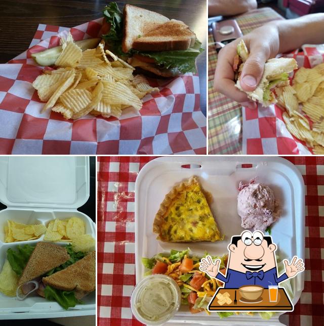 The Soda Fountain in Ballinger Restaurant menu and reviews