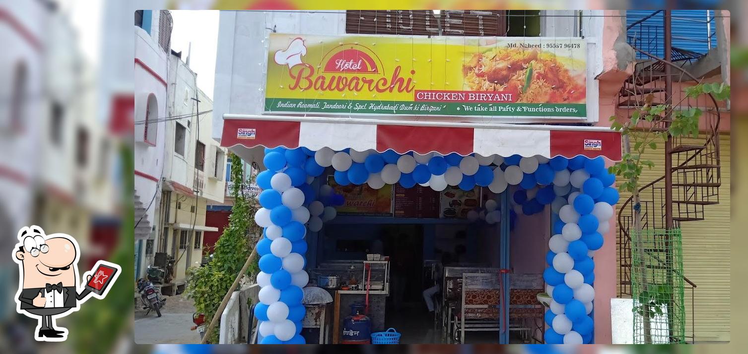 Hotel Bawarchi