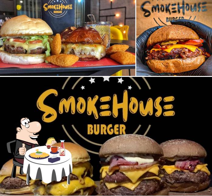 Hambúrguer em Smokehouse Burger