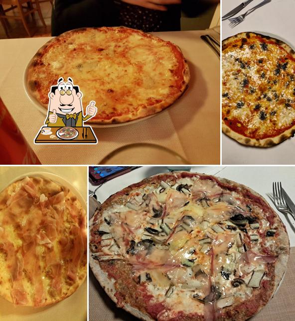 A Locanda La Lanterna Ristorante Pizzeria, puoi ordinare una bella pizza