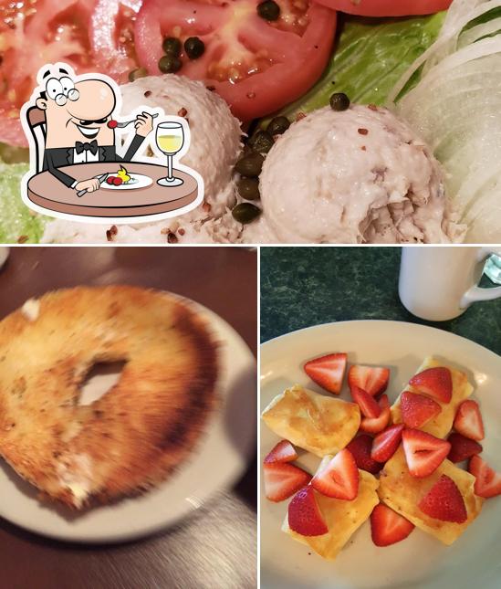 Towne & Country Cafe in Egg Harbor Township Restaurant menu and reviews