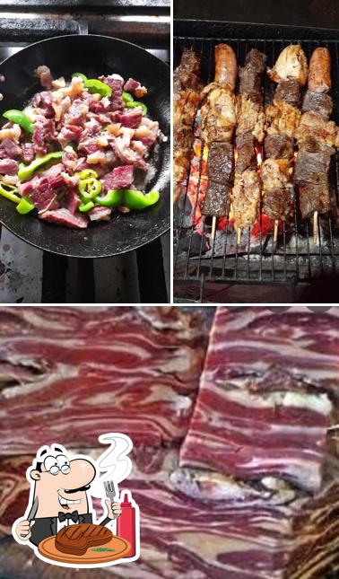 Peça pratos de carne no Sabor paraense (comidas típicas paraenses)