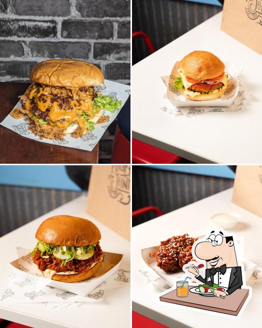 The High Joint - Mahindra World City