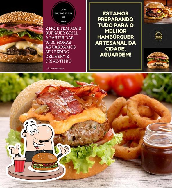 Delicie-se com um hambúrguer no Burguer Grill