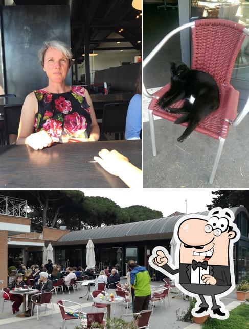 Dai un'occhiata agli interni di Café degli Scavi - Ostia Antica