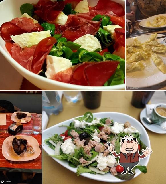 Platti al Agorà Caffè