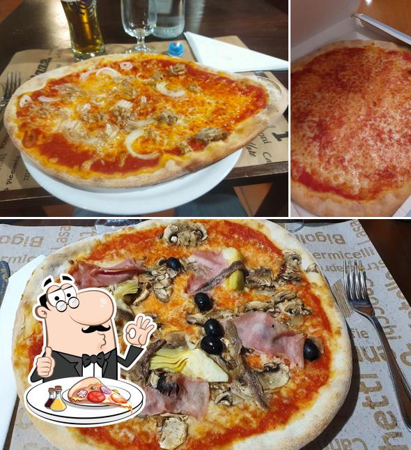 Ordina una pizza a Ristorante Pizzeria La Fornace