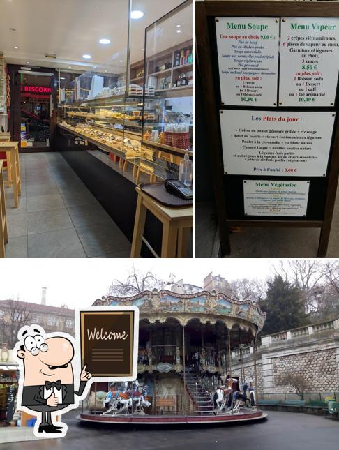 Voici une photo de Phô-Montmartre