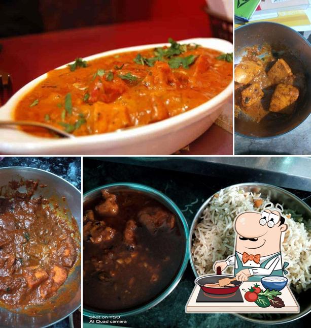 Chicken curry at New Mughalai Restaurants