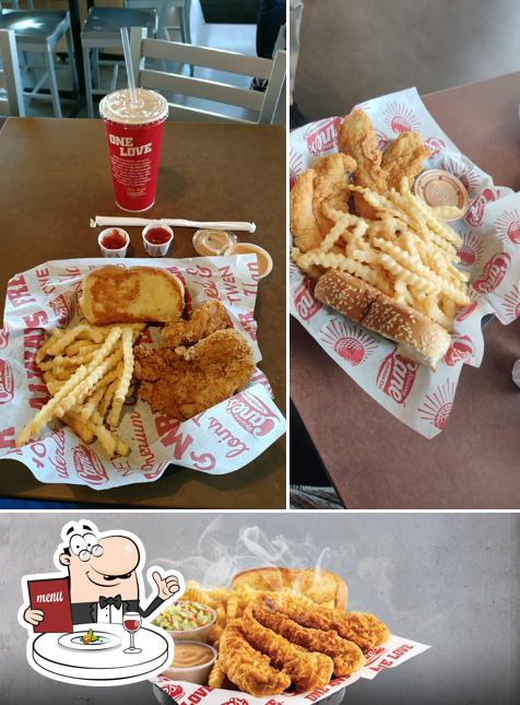 Food at Raising Cane's Chicken Fingers