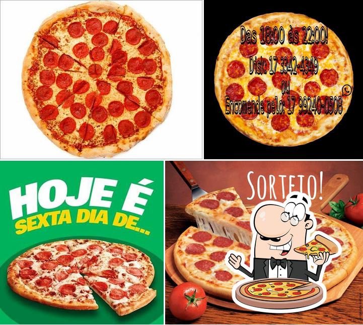 Peça diferentes estilos de pizza