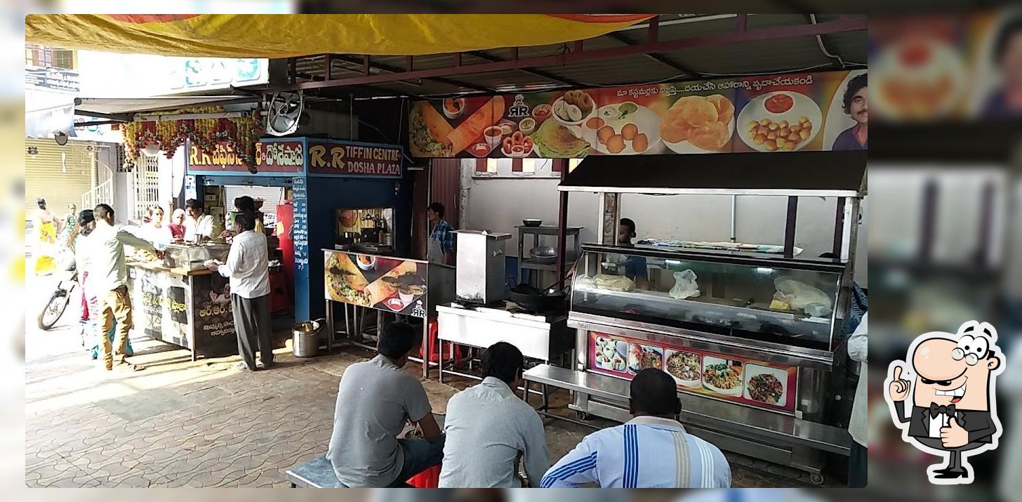 R.S Tiffin Centere Dosa Plaza
