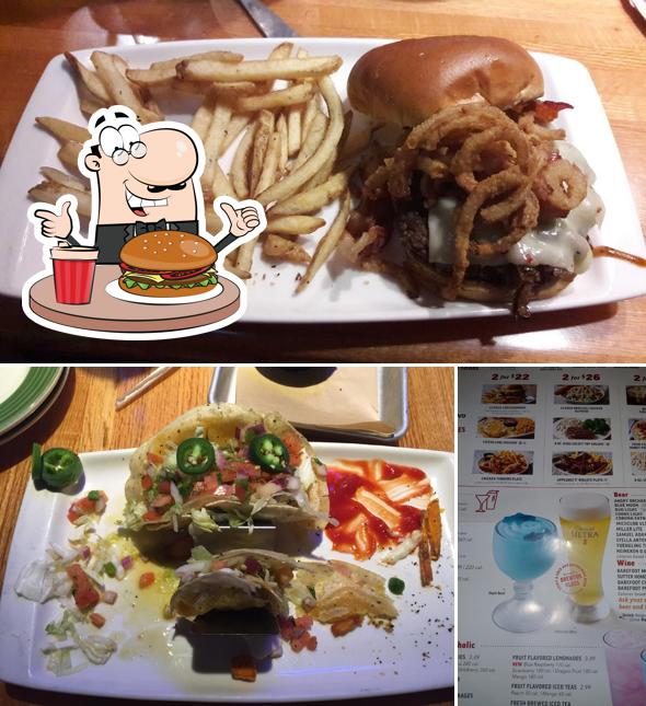Tómate una hamburguesa en Applebee's Grill + Bar