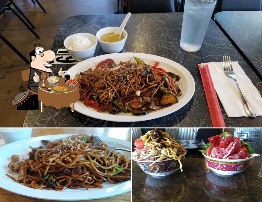 Lee's Mongolian Grill, 215 Main St in Springfield - Restaurant menu and  reviews