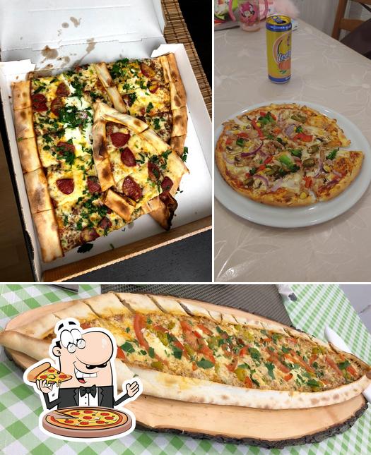 Pick pizza at Perfecto Koblenz-Karthause