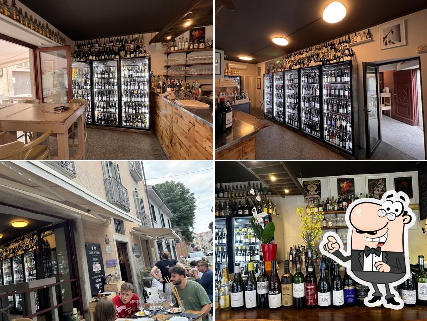 Siediti a un tavolo di Cugini di Torino