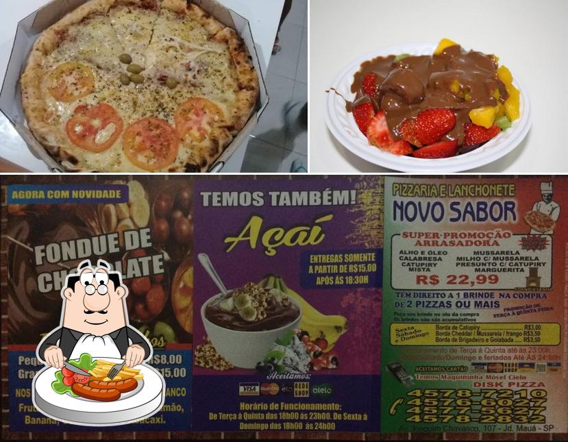 Comida em Pizzaria e Lanchonete Novo Sabor