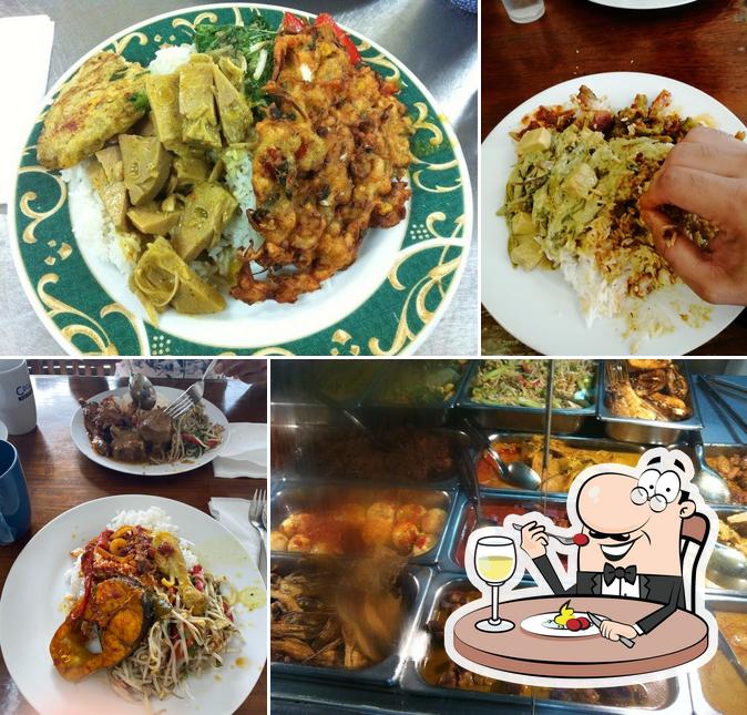 Еда в "Pondok Buyung"