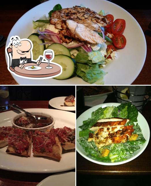 Stonewood Grill & Tavern, 5415 University Pkwy in Sarasota Restaurant