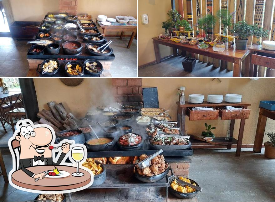 Comida em Restaurante Grão Da Terra Em Pedra Azul ES