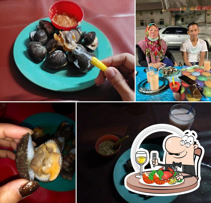 Restaurante Kerang Rebus, Medan, HMMP+4XP Opiniones del restaurante