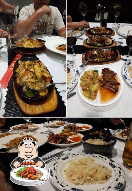 Блюда в "Restaurante Chino Nan King"