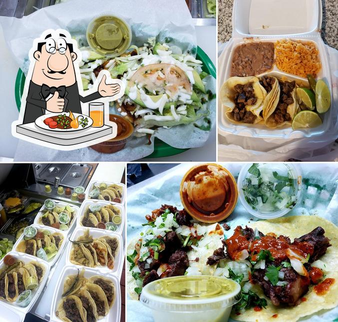Taquería Ferrer in Garland Restaurant menu and reviews