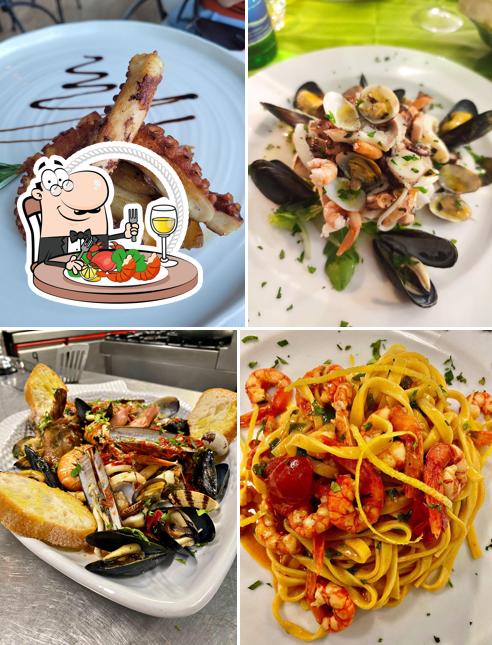 Prenditi tra i molti prodotti di cucina di mare offerti a Il Fornillo