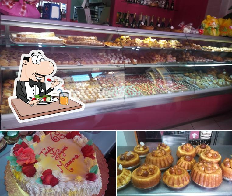 Platti al Pasticceria Napoli