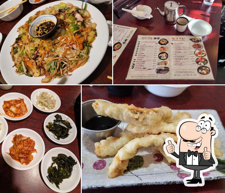 Voir l'image de Sol Lee's Korean Restaurant