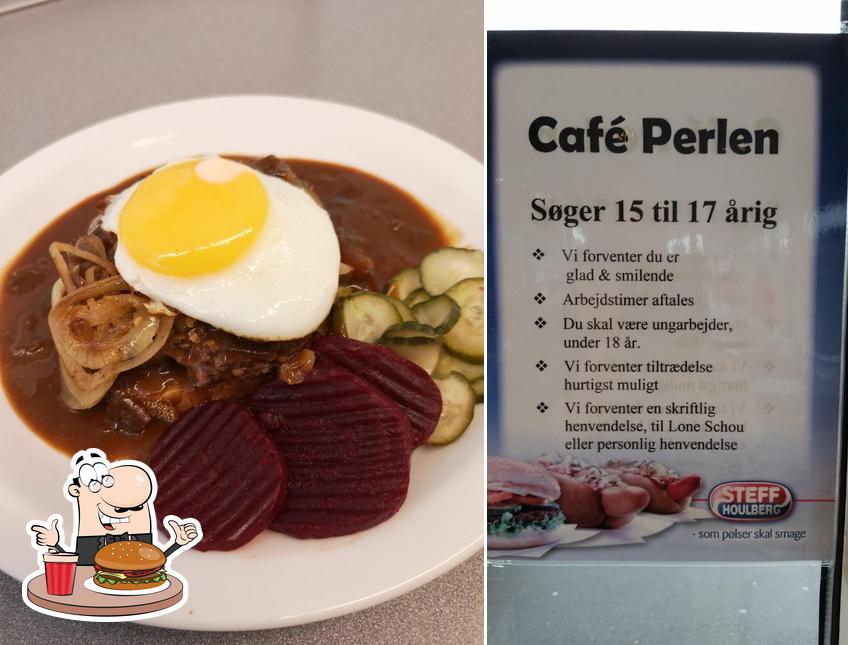 Tómate una hamburguesa en Café Perlen