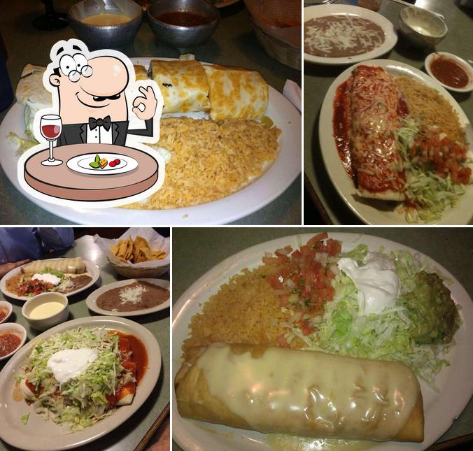 Food at Chile Verde Mexican Grill