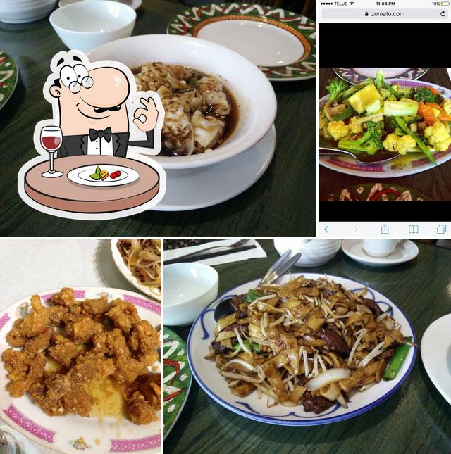 Еда в "Chilli Lee Szechuan Cuisine"