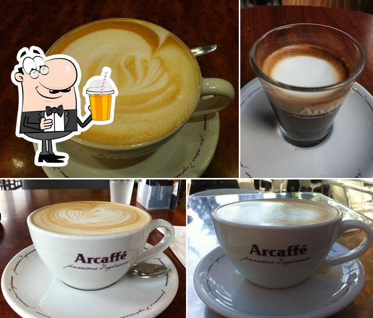 "Arcaffe" предоставляет гостям большой выбор напитков