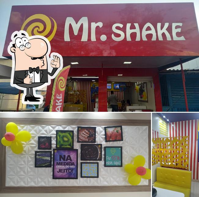 See this pic of Mr.Shake