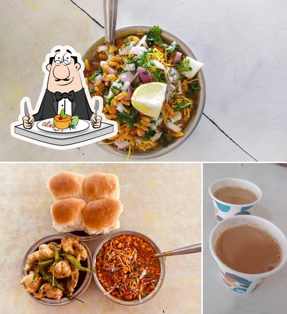 The picture of food and beverage at Dnyaneshwar Misal