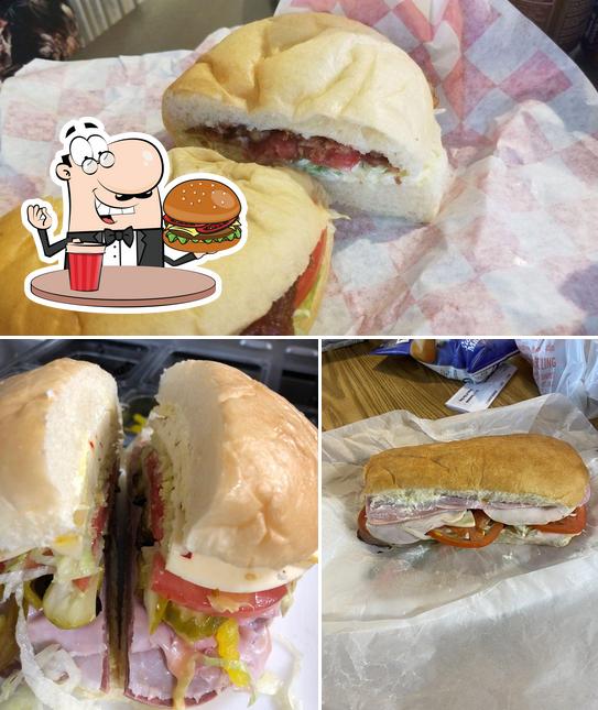 Olde Towne Country Store in Itasca Restaurant menu and reviews